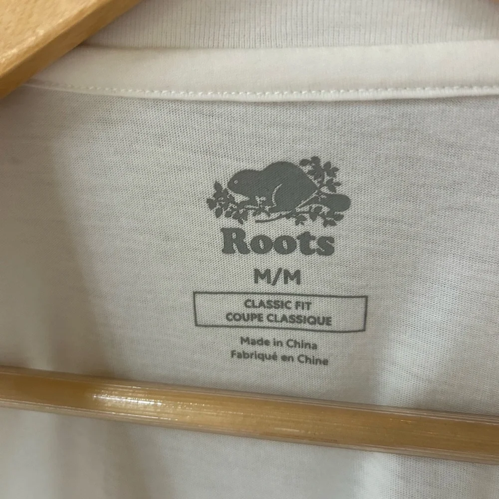 Roots Woman’s White Long Sleeve Shirt Size M - Picture 5 of 6